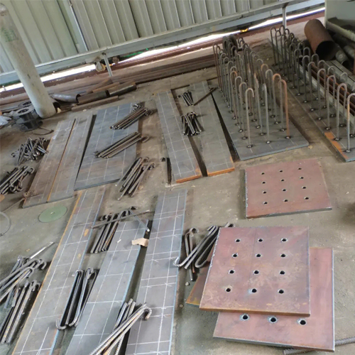 有哪些其他因素会影响临夏预埋件位置的确定？